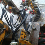 réparation flexibles hydrauliques sur foreuse
